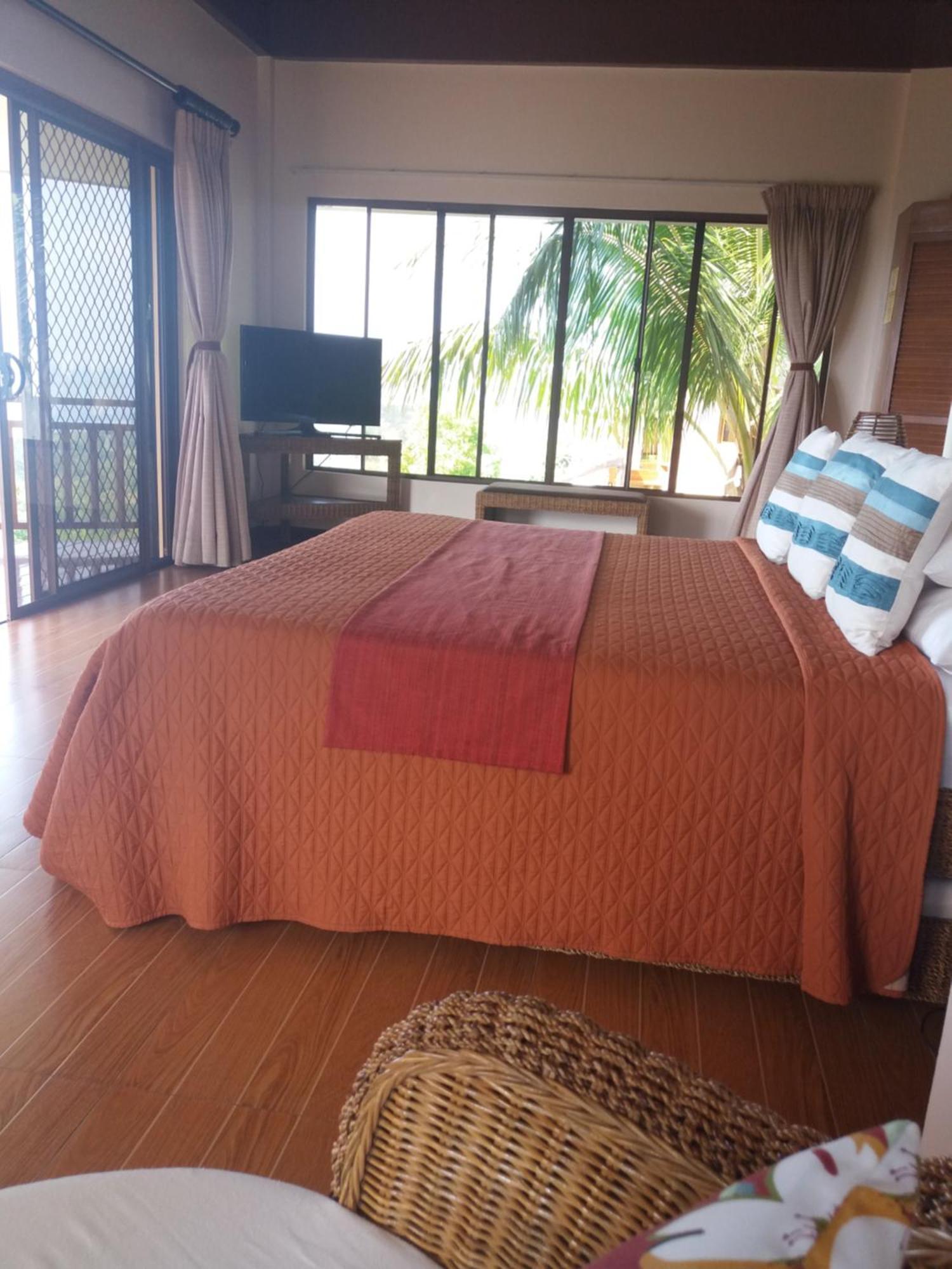 Infinity Heights Resort Siquijor Room photo